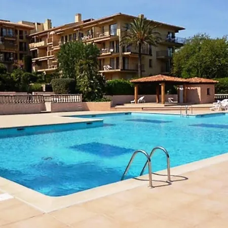 Spacieux Avec Jardin Coeur De St Tropez Lejlighed
